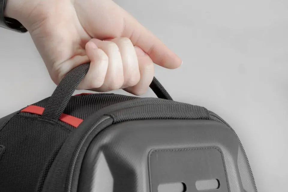 SW-MOTECH Pro Daypack Manyetik Depo Çantası - 6/9LT