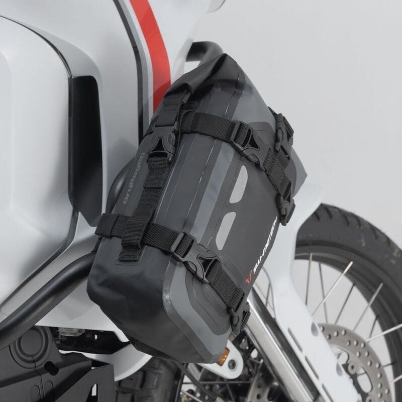 SW-MOTECH Drybag 80 Koruma Demiri/Depo/Kuyruk Çantası - 8 Litre