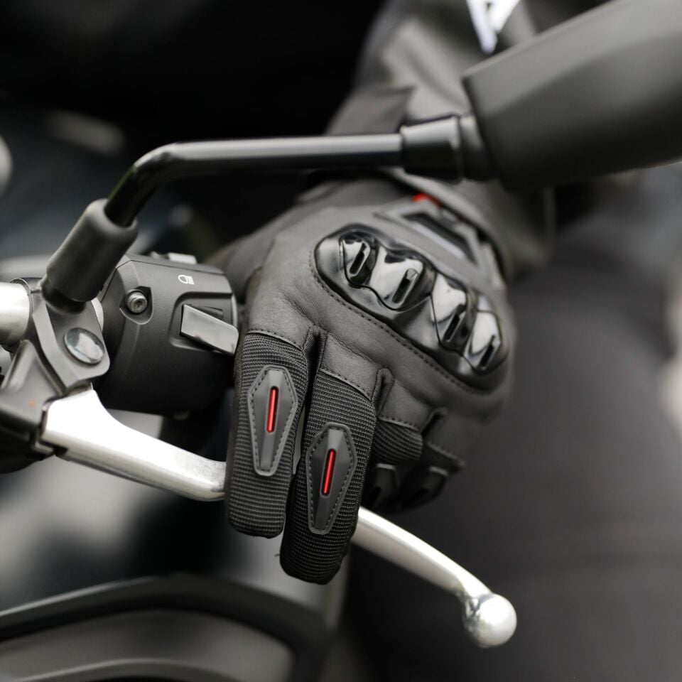 MG07 Eldiven Kırmızı