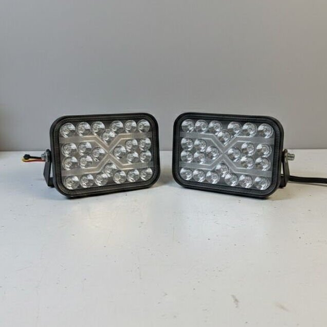 Sis lambası 13,5cm beyaz-amber kayar sinyalli 12-80v