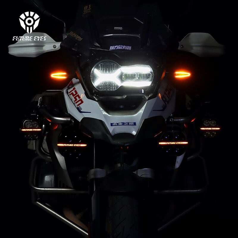 Future Eyes X80+Z4 Anahtar Setli Motosiklet Sis Farı