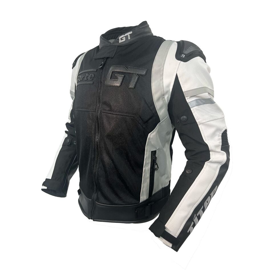 Titan Beyaz Hörgüçlü Mont