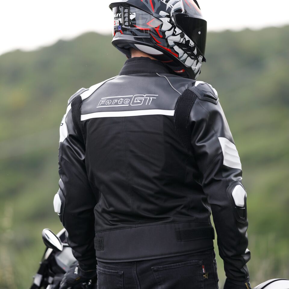 AR54 Beyaz Motosiklet Montu